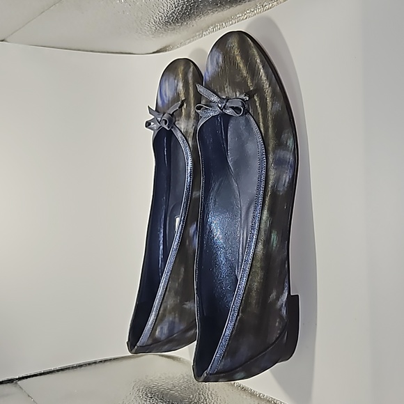 Manolo Blahnik satin blue flats European size 39/US size 8 - Picture 3 of 11